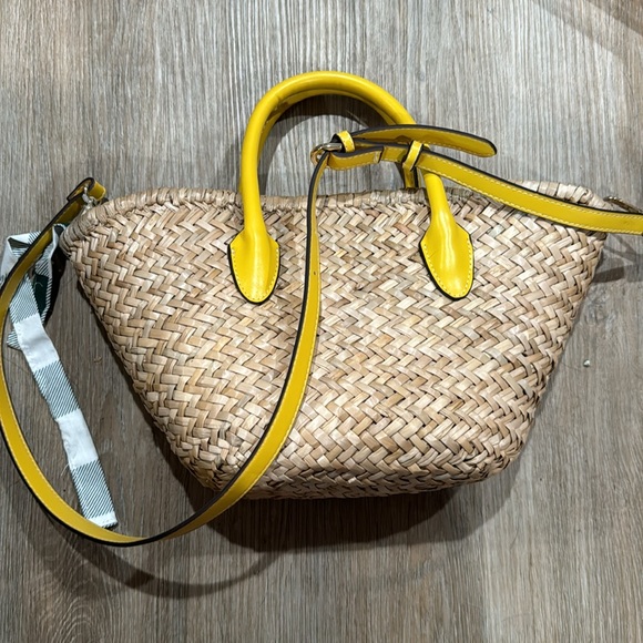 Zara Floral Raffia Tote With Crossbody Strap - Picture 4 of 4